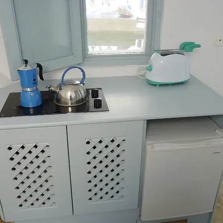 Barbarossa Emporio (Santorini)